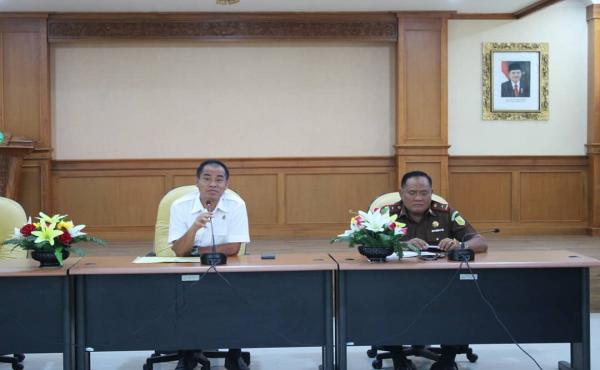Pengarahan Kepala Kejaksaan Tinggi Bali Kepada Para Calon Pegawai Negeri Sipil Penerimaan Tahun 2018