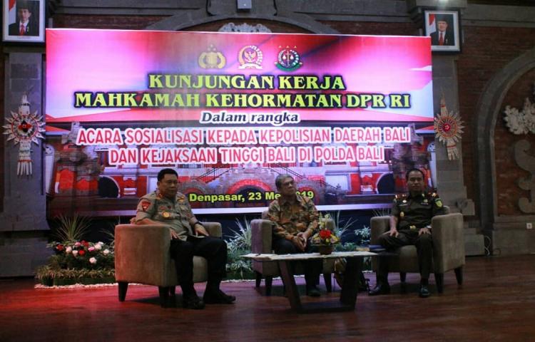 Sosialisasi Kode Etik dan Tata Beracara MKD DPR RI di Kepolisian Daerah Bali